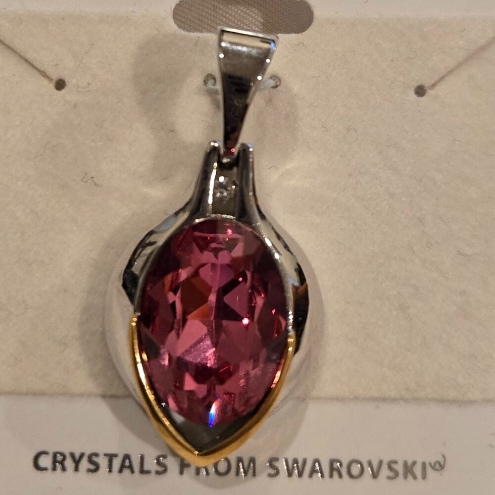2 tone pendant with Swarovski crystals